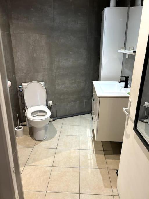 Charmant Studio Avec Mezzanine Nice Dış mekan fotoğraf